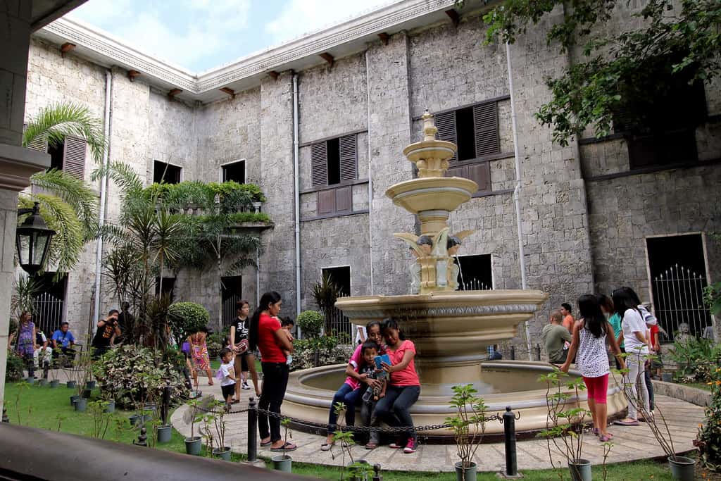 EXPLORING CEBU CITY’S RICH HISTORY ON FOOT