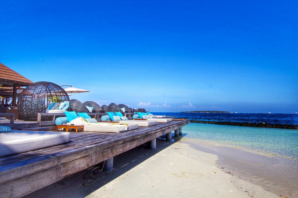 A HISTORY OF LUXURY AT KURUMBA MALDIVES