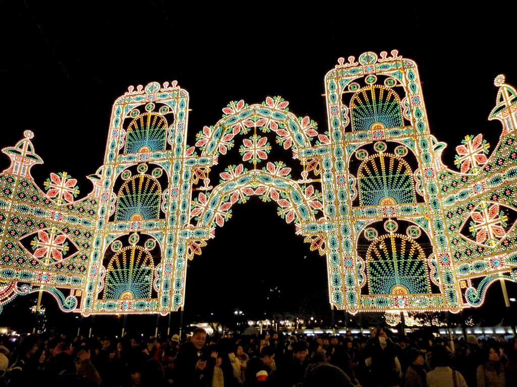 Kobe Luminarie (神戸ルミナリエ)