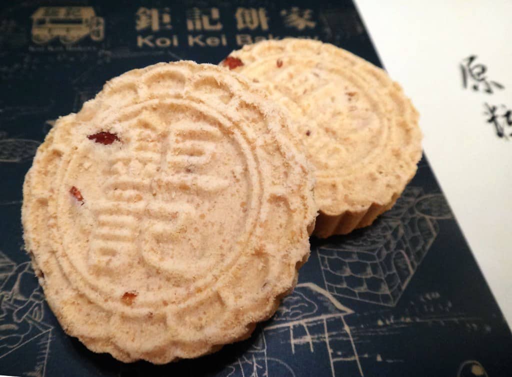 6 MUST-TRY STREET EATS IN MACAU