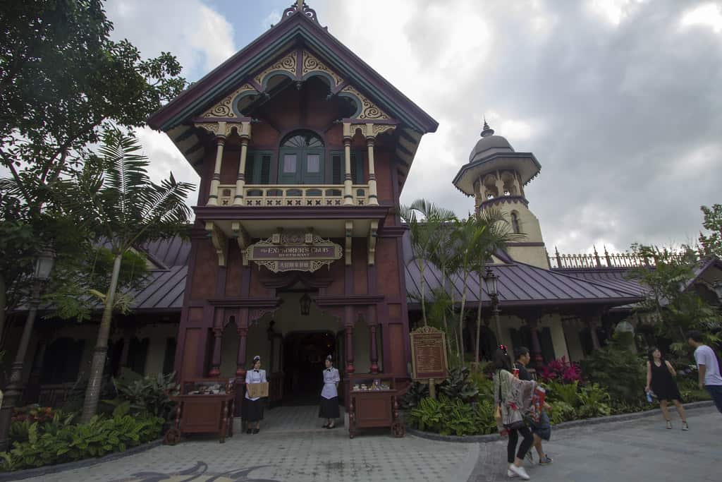 Hong Kong Disneyland