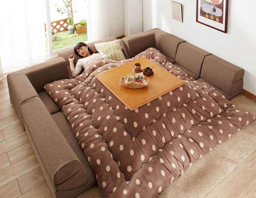 Best Kotatsu Table – The Japanese Heated Table with Blanket
