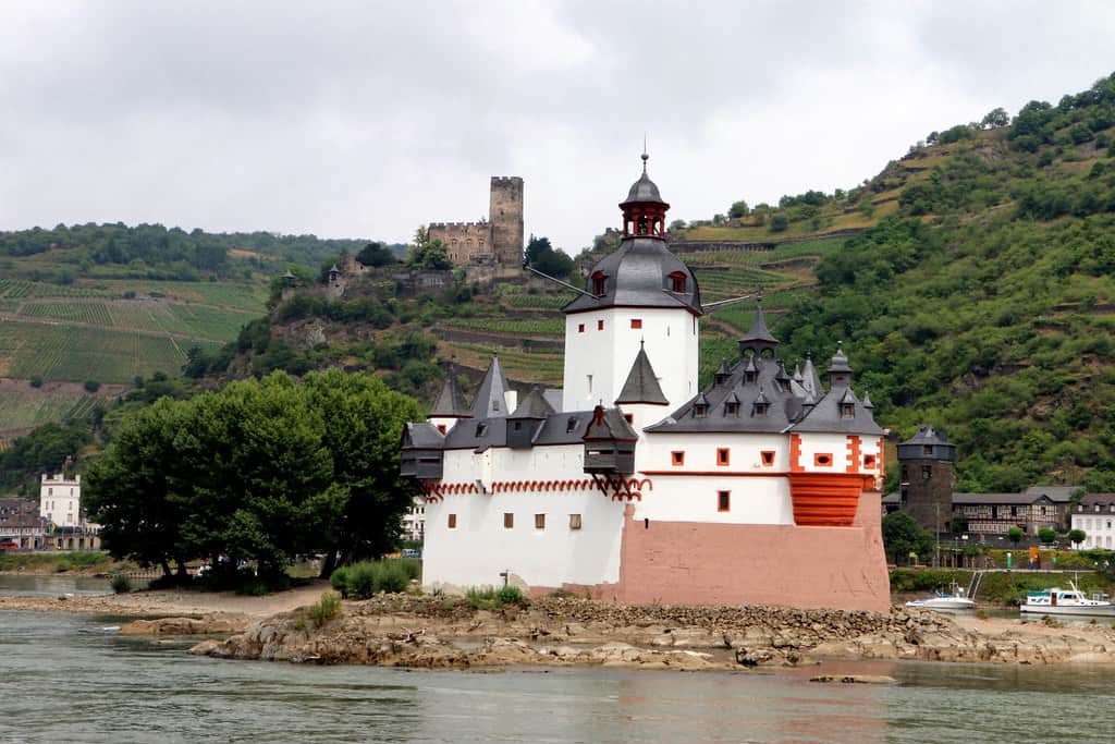 FOTO FRIDAY: PFALZGRAFENSTEIN CASTLE ON THE RHINE