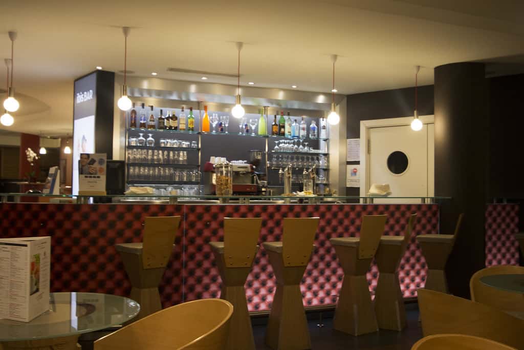 CONVENIENCE AND COMFORT AT HOTEL IBIS MADRID AEROPUERTO BARAJAS