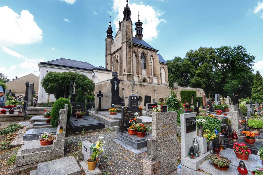 KUTNÁ HORA AND THE EERIE CHURCH OF BONES
