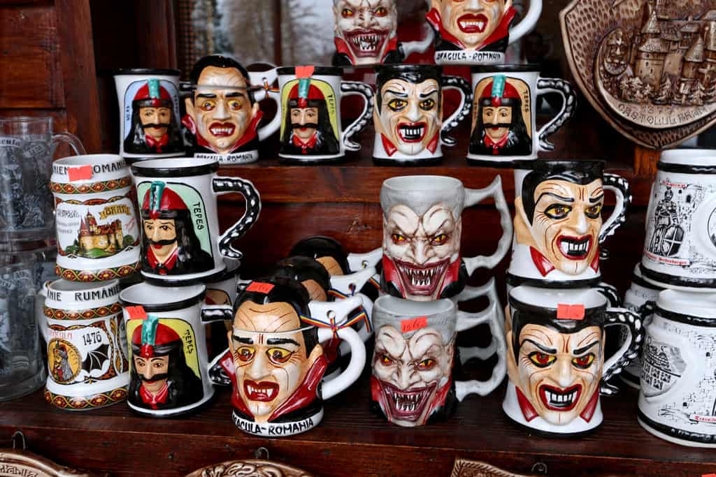 WHAT’S BUCHAREST REALLY LIKE? 7 THINGS I LOVE ABOUT ROMANIA’S CAPITAL CITY