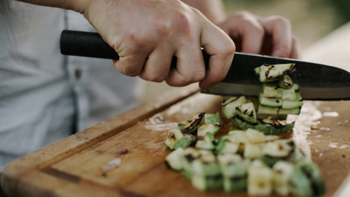 Compare Santoku Knife Vs Chef Knife 