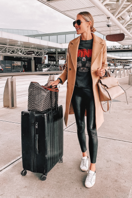 Fashion & Travel: How to Look Stylish While Traveling