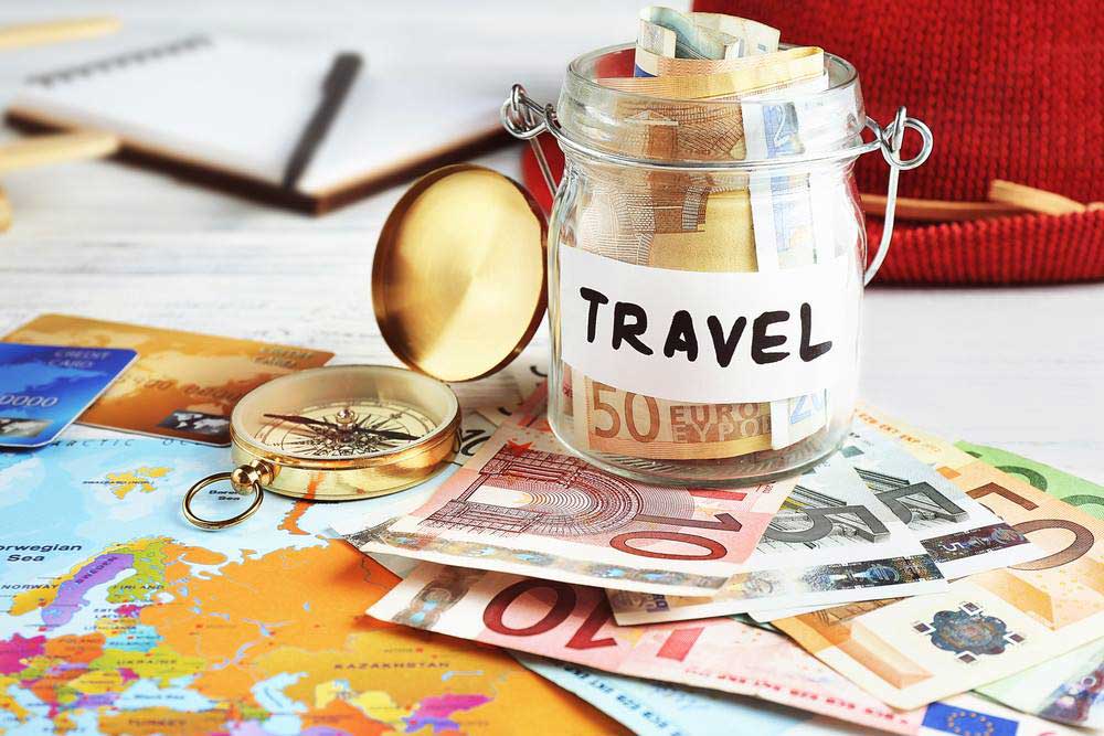 Top 10 Reasons You Should Travel After Graduation