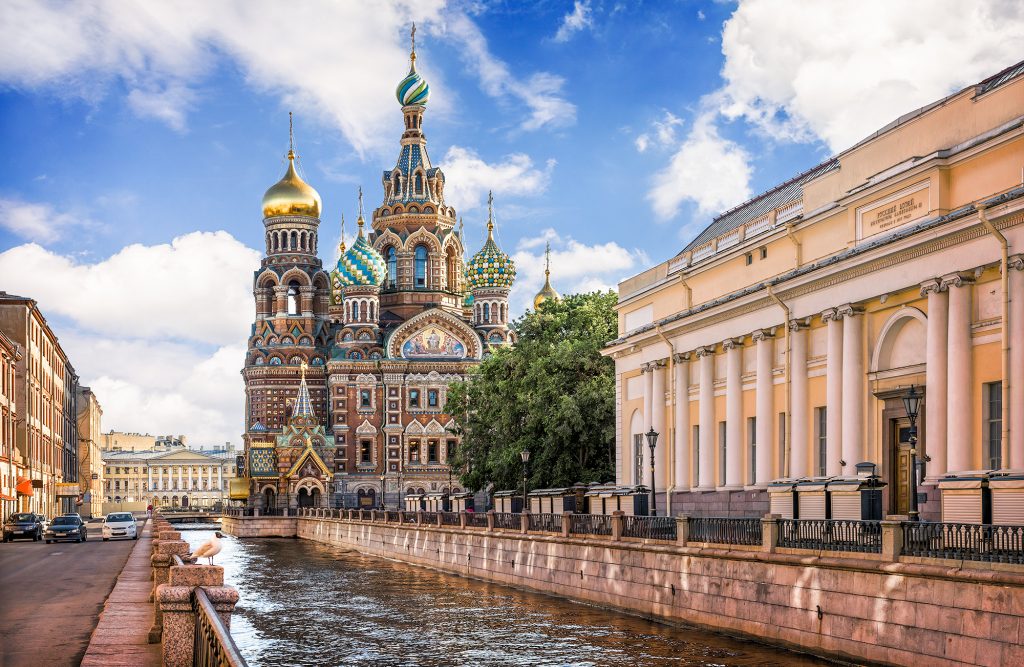 Travel Tips to follow to have a safe Vacation in St Petersburg