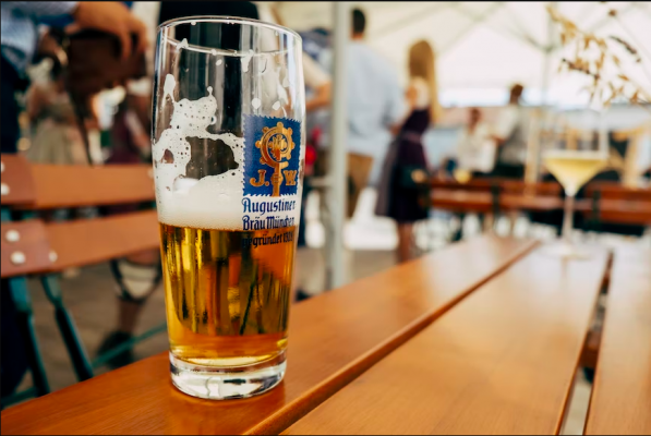 A Beginner's Guide to Oktoberfest: Everything You Need to Know