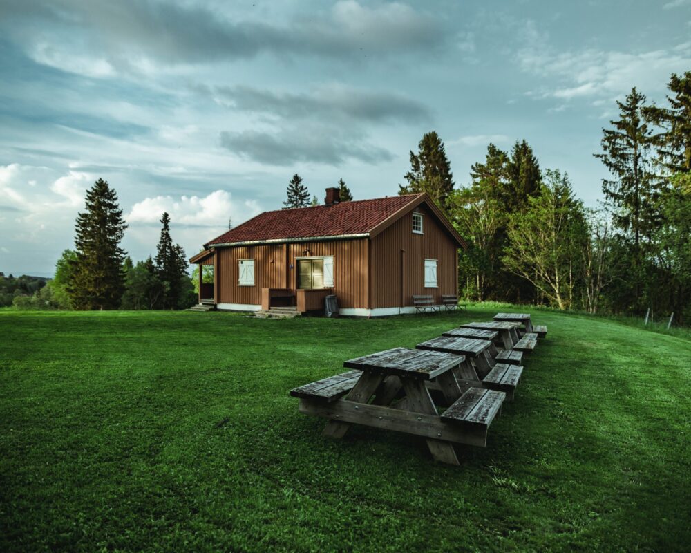8 Common Mistakes While Booking Vacation Lodging