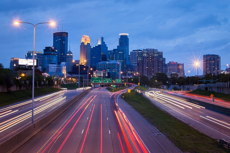 Minneapolis on a Budget: Travel Tips and Transport 