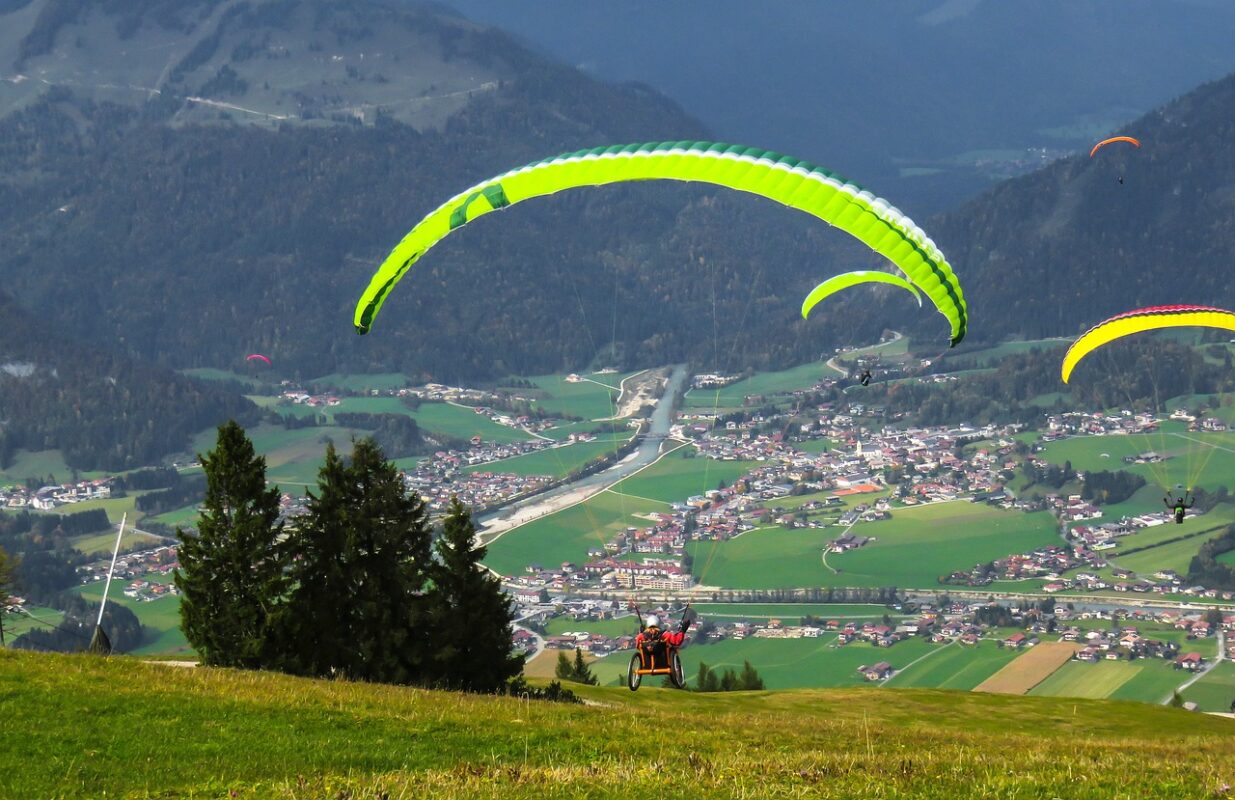 Adaptive Car Rentals in Aspen: Be Free to Move Everywhere 