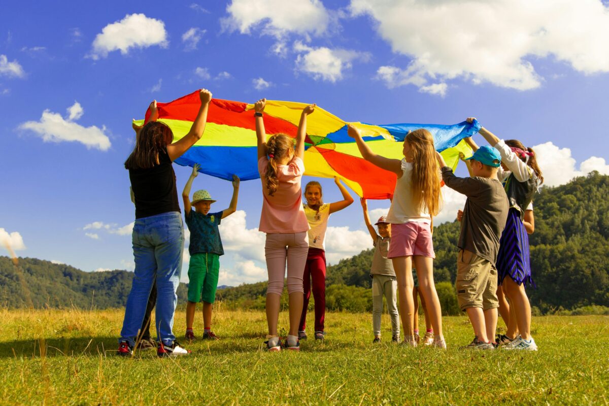 The Benefits of Summer Camps for Child Development